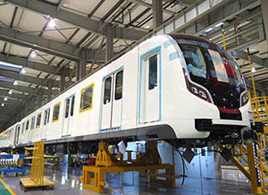 康平高大空间空气处理机走进武汉北车长客公司